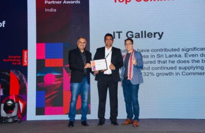 IT Gallery honoured as Top Commercial Champion at Lenovo FY21/22 Partner Awards and as Authorised Distributor for Lenovo Products in Sri Lanka