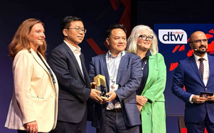Huawei and China Mobile Wins the TM Forum 2024 “People and Planet” Excellence Award
