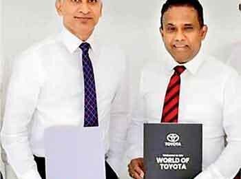 Sampath Bank partners with Toyota Lanka to make vehicle ownership more rewarding