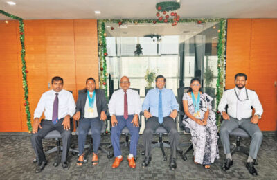 Seylan Bank recognised employees with commendable performance