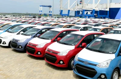 Vehicle imports generate massive Rs. 896.4 Bn in customs taxes